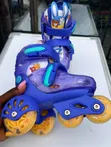 Roller Skates Zinazoweza Kurekebishwa Zenye Muundo wa Magurudumu Mengi - 1