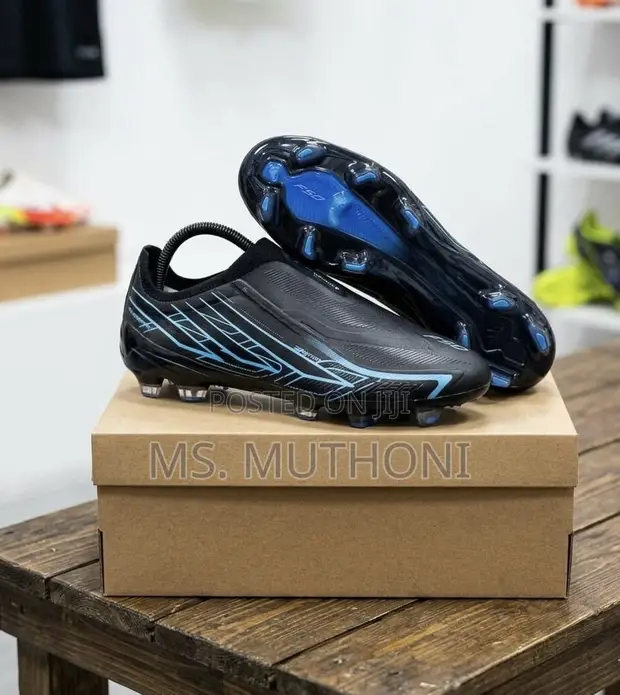 Adidas F50 Hyperfast League Laceless Viatu vya Mpira - 1