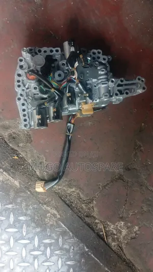Nissan X-Trail NT32 Valve Body - Used