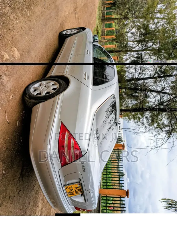 Mercedes-Benz E320 2001 Silver - 1