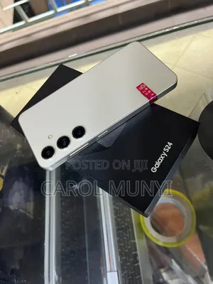 Samsung Galaxy S24 Mpya 256GB Cream