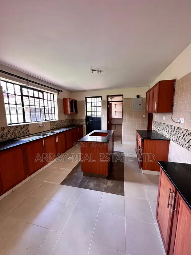 4 Bedroom Villa for Sale in Karen C - 1
