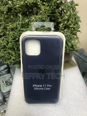 Kifaa Bandia cha Apple Silicone kwa iPhone 13 Pro Max