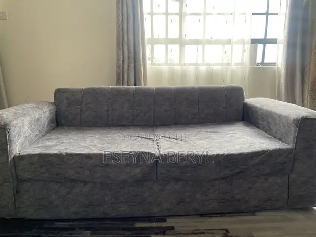 Used Grey 5 Seater Sofa Set - 1