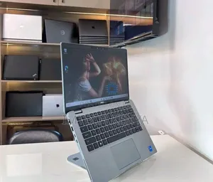 Dell Latitude 5440 Laptop: Core i5, 8GB RAM, 256GB SSD