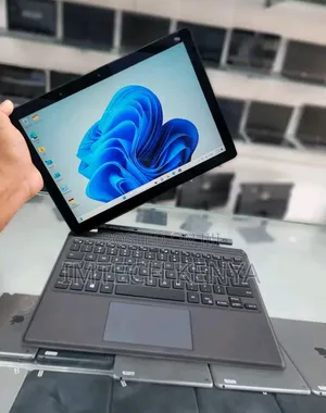 Dell Latitude 5290 2-in-1 Laptop