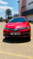 Toyota Auris 2015 Red - 1