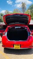 Toyota Auris 2015 Red - 5