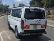Toyota HiAce Tour Van 2015 - 4