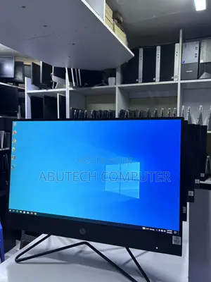 HP 200 G4 Desktop All-in-One, i5, 16GB RAM, 512GB SSD
