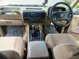 Land Rover Discovery 1997 Dhahabu - 3