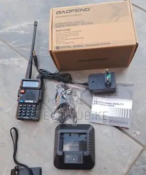 Baofeng UV-5R Long Range Rechargeable Walkie Talkie Radio