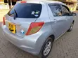 Toyota Vitz 2014 Nyeupe - 4