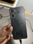 Vivo Y03 64GB Nyeusi - 1