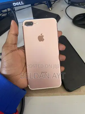 Apple iPhone 7 Plus 128GB Dhahabu