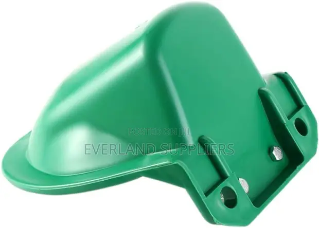 Durable Plastic Cow Water Bowl Drinker - 1