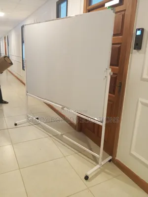 Whiteboard ya Mikutano na Stand ya Magurudumu (180x120cm)