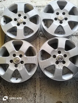 Magurudumu ya Nissan 16 Inch (Seti ya 4)