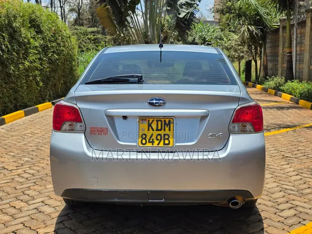 Subaru Impreza G4 2016 Nyeupe - 1