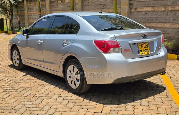 Subaru Impreza G4 2016 Nyeupe - 1