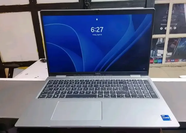Dell Precision 5520 Laptop - Core i7, 16GB RAM, 256GB SSD - 1