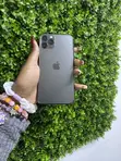 Apple iPhone 11 Pro 256GB Graphite - 2
