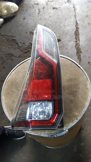 Nissan Serena Mwanga wa Jicho la Kushoto (Uliotumika)