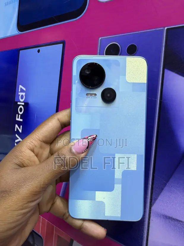 Tecno Spark 10 5G 256GB Blue - 1