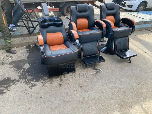 Viti 2 vya Kinyozi vya Recliner na Sink ya Kuosha - 1