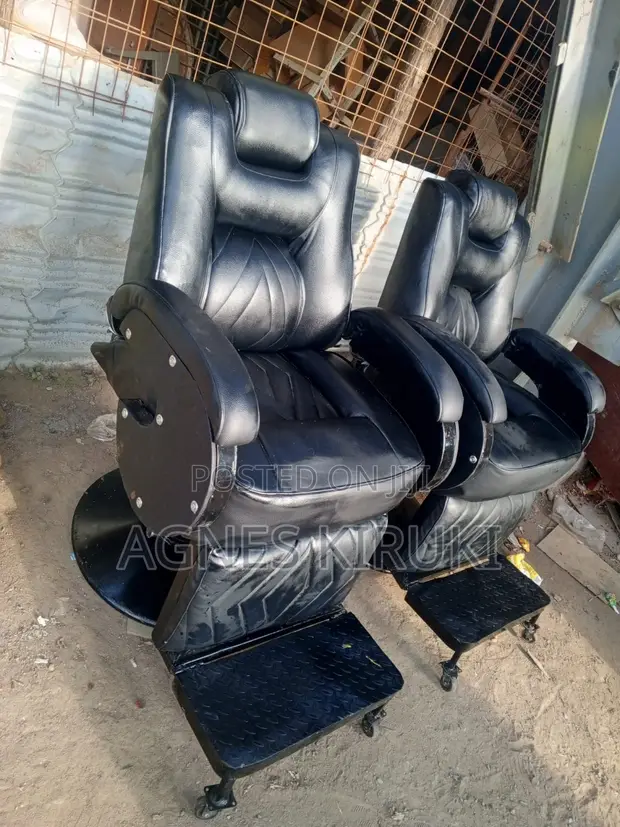 Brand New Kinyozi Seat - 1