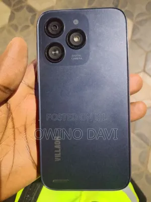 Villaon V20 SE 32GB Nyeusi