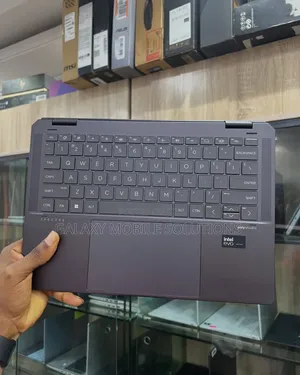 Laptop HP Spectre 14 x360 - Intel Core Ultra 7, 32GB RAM, 2TB SSD