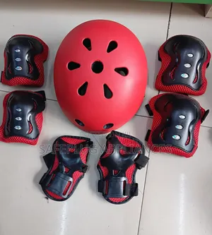 Set Kamili ya Skating kwa Watoto - Sketi Zinazoweza Kurekebishwa, Kofia & Kinga