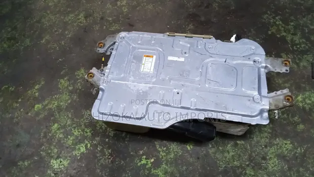 Honda Fit/Vezel Hybrid Battery (2015) - 1