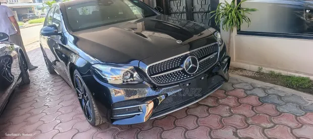 Mercedes-Benz E53 AMG E 53 4MATIC+ 2019 Nyeusi - 1