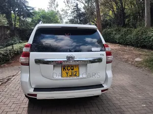 Toyota Land Cruiser Prado TX 2014 White