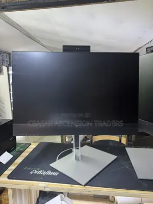 HP E24 G4 Monitor with Webcam and Speakers