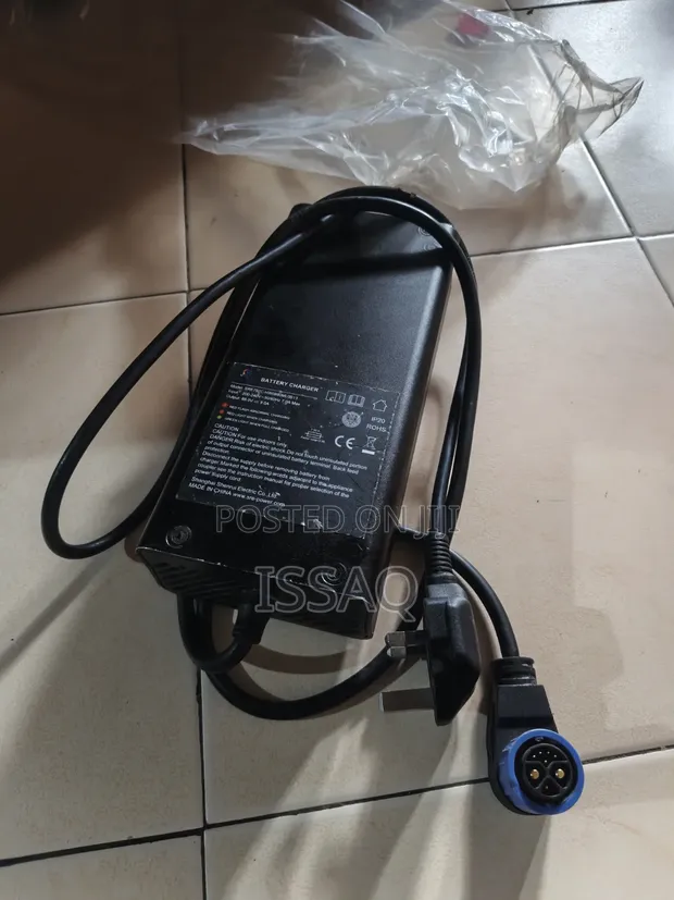 Spiro Charger - Mpya Kabisa - 1