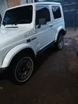 Suzuki Samurai 1996 Nyeupe - 2