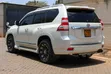 Toyota Land Cruiser Prado 2017 Nyeupe - 4