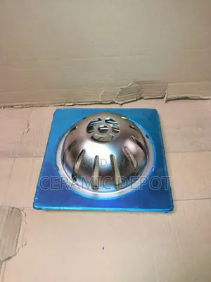 Kituo cha Kupitisha Maji Kwenye Paa 15x15cm C698