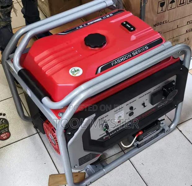 Maxmech 6500E Petrol Generator 6.5kVA Electric Start - 1