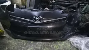Toyota Ractis Nosecut Model 2015