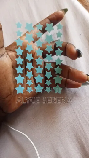 Star-Shaped Pimple Patches