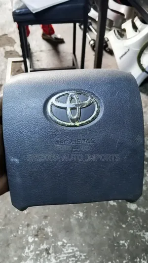 Toyota Hiace Sterling Airbag
