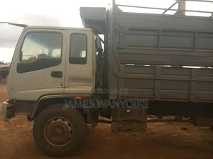 Lori la Isuzu FVZ Chassis Refu