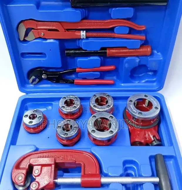 Professional Pipe Threading Die Set - 1