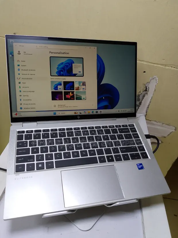 HP EliteBook x360 1040 G9 Laptop 16GB RAM, 256GB SSD - 1