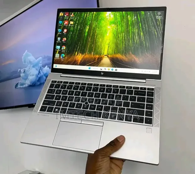 HP EliteBook 845 G7 Laptop 8GB RAM, 256GB SSD - 1