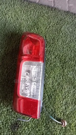 Nissan Caravan NV350 Taillight (Used)